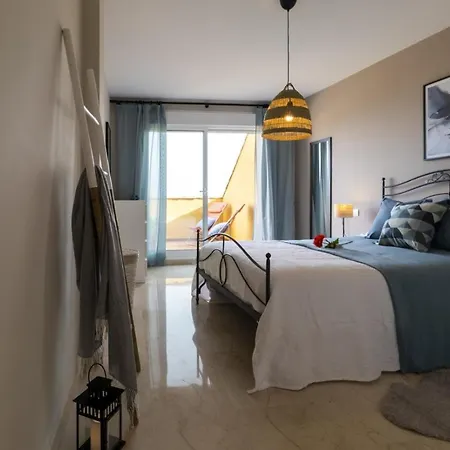 Casa Sol Duplex Penthouse, Pool, Bbq, Sauna, Gym Appartement Fuengirola